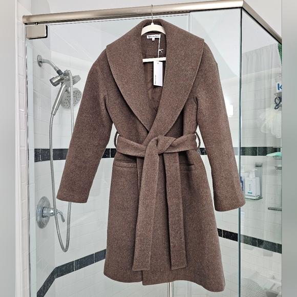 Reformation Kerri wrap coat - Picture 5 of 13